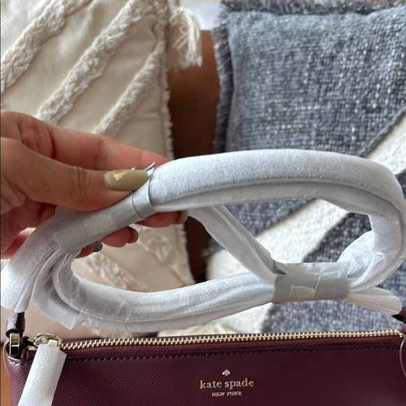 Kate Spade Flash Glitter Crossbody Bag, Cherrywood, NWT - Picture 14 of 14